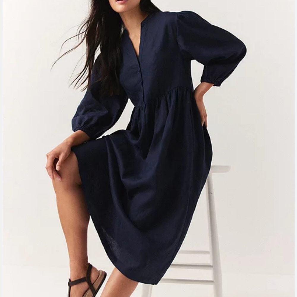 The White Company Navy Blue V‑Neck Midi Dress